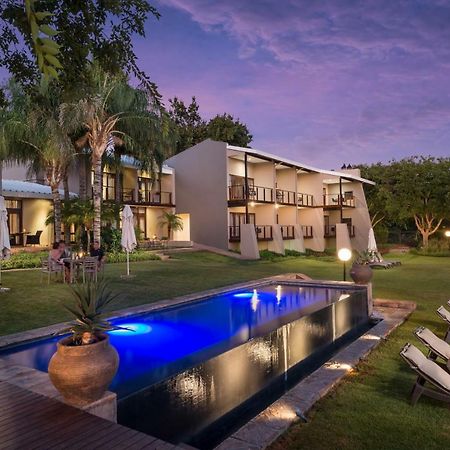 River Place Manor Upington Eksteriør billede