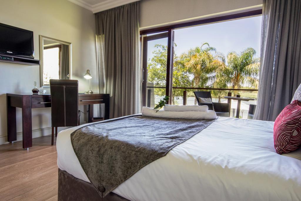 River Place Manor Upington Eksteriør billede