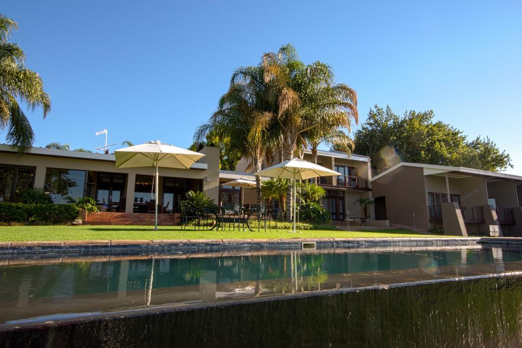 River Place Manor Upington Eksteriør billede