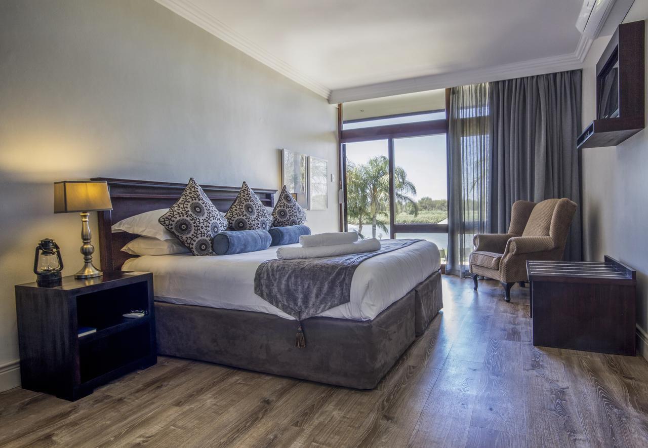 River Place Manor Upington Eksteriør billede
