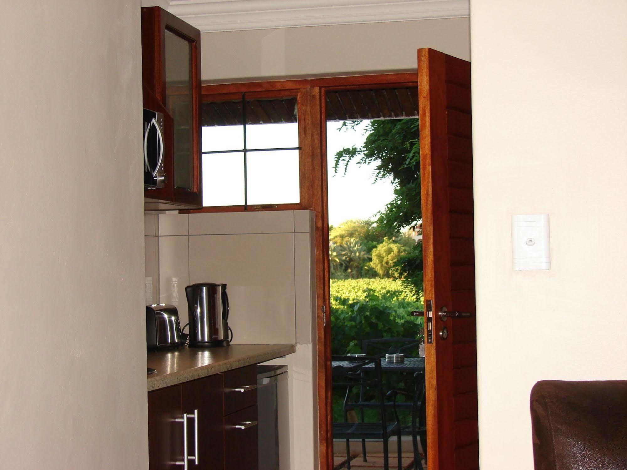 River Place Manor Upington Eksteriør billede